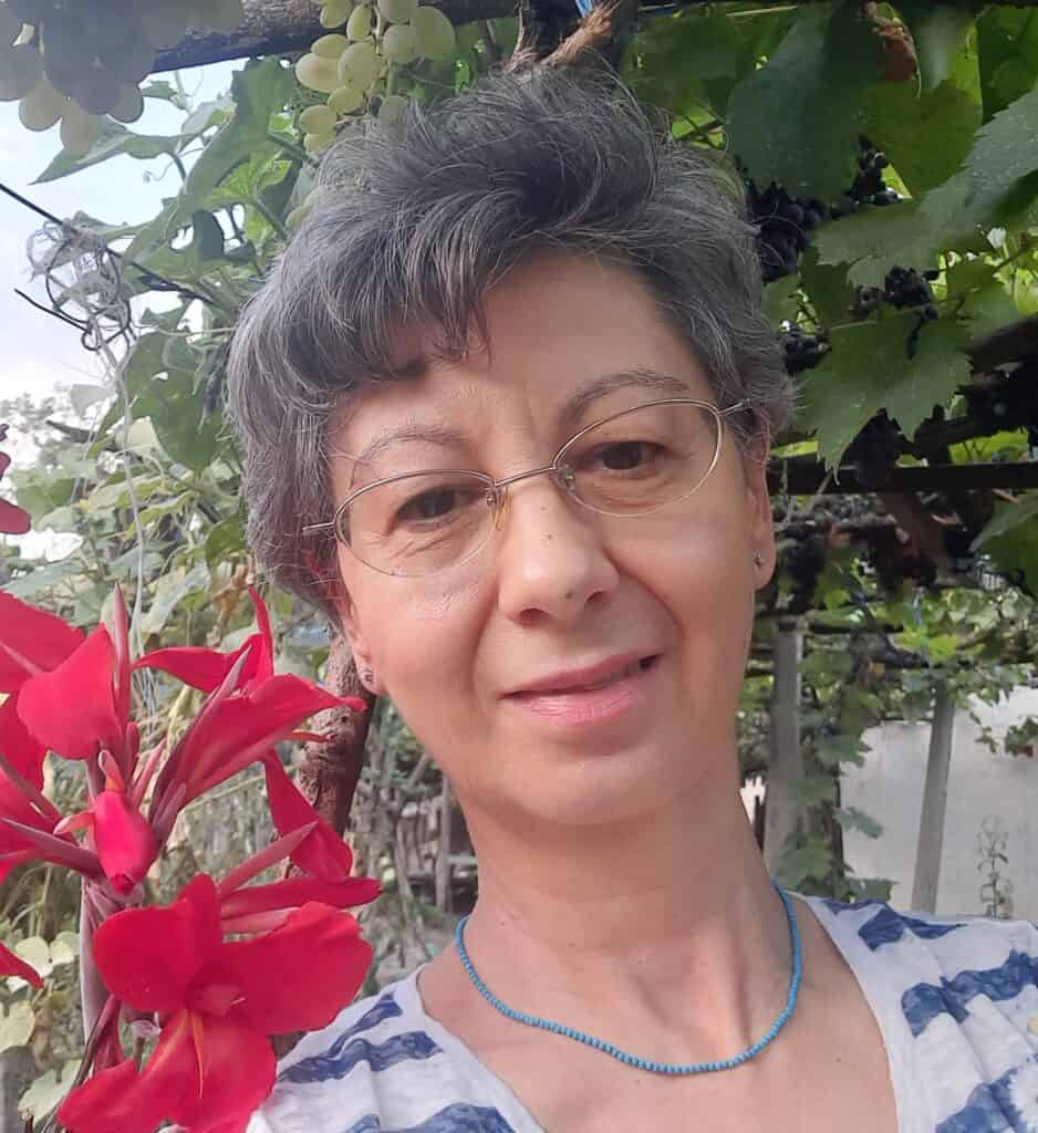 Yaneta Kouzmanova 978-620-5-52841-9 My Foto Y Kouzmanova 938x1024 - Yaneta Kouzmanova 978-620-5-52841-9